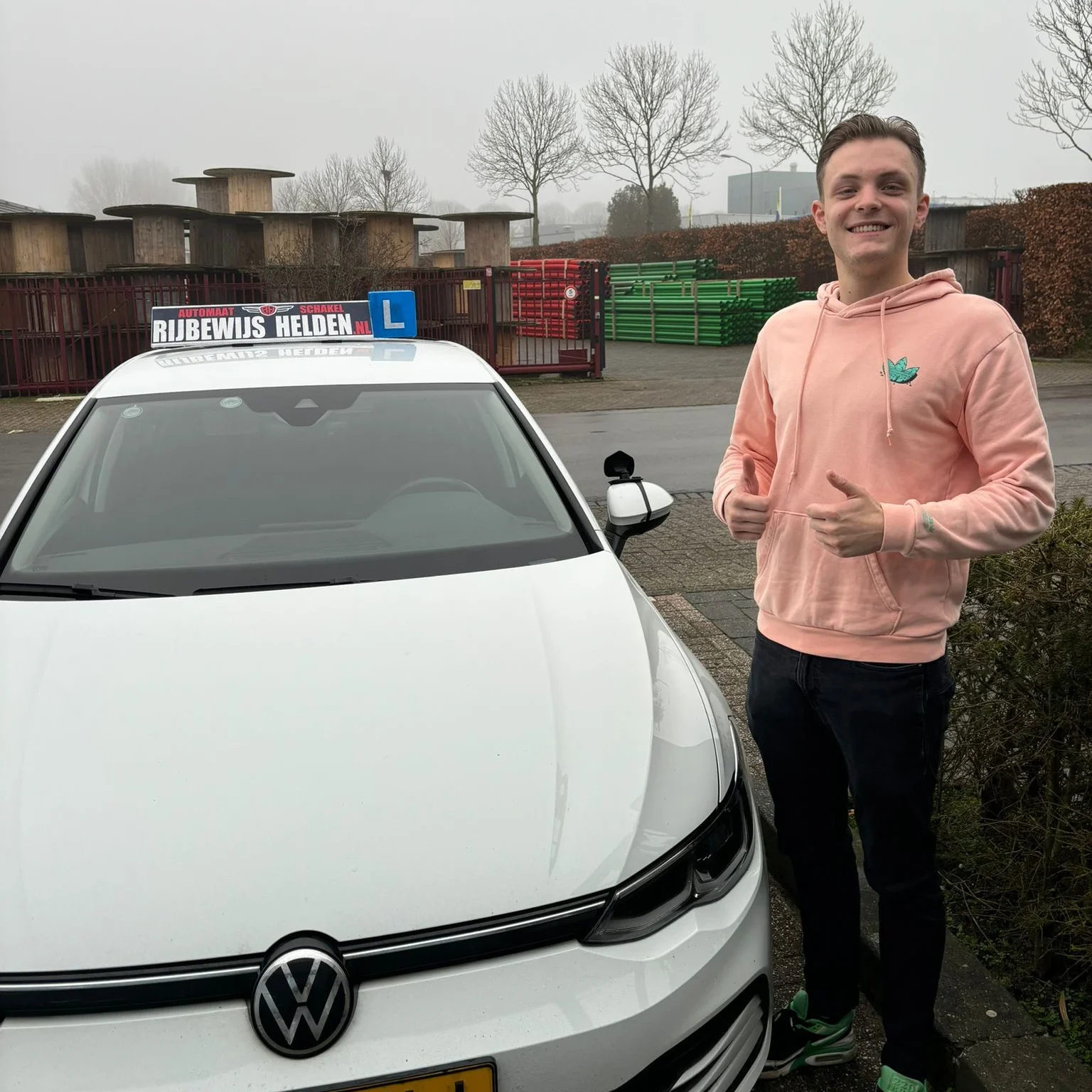 Geslaagd bij beste rijschool Dordrecht, de rijschool specialist voor CBR examenrouttes rijden.